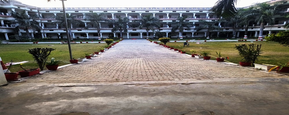 LUTAVAN MAHAVIDYALAYA, SAKRA, JAITPURA, GHAZIPUR	