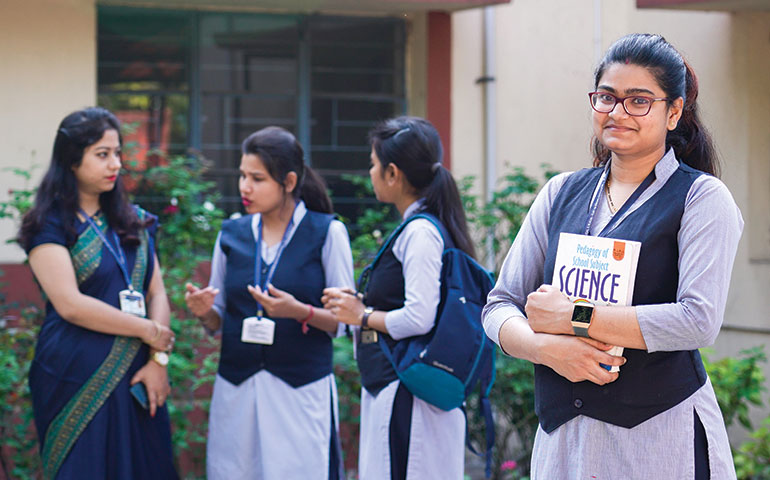 SHRI BADRINATH MAHILA MAHAVIDYALAYA MEDANIPUR SIKANDARPUR KARANDA GHAZIPUR